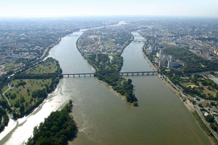 Cerise Nantes La Beaujoire Aparthotel Amenities photo